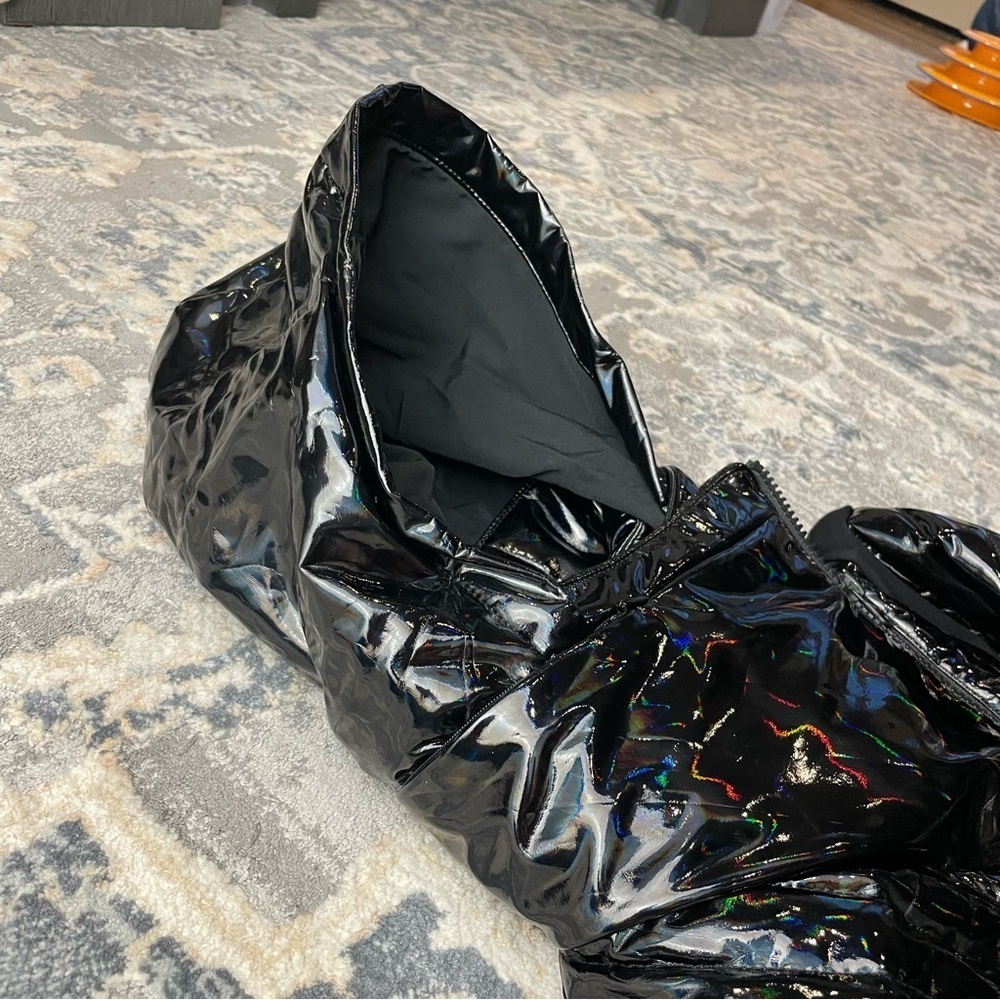 Blanc Noir Iridescent Black Puffer Jacket - Picture 3 of 11